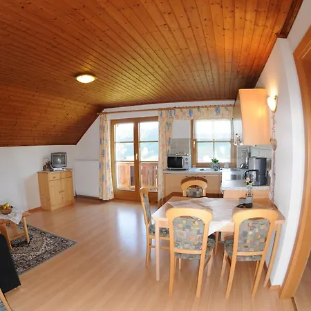 Haus Lukasser * Grobming