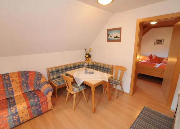 Haus Lukasser 3* Grobming